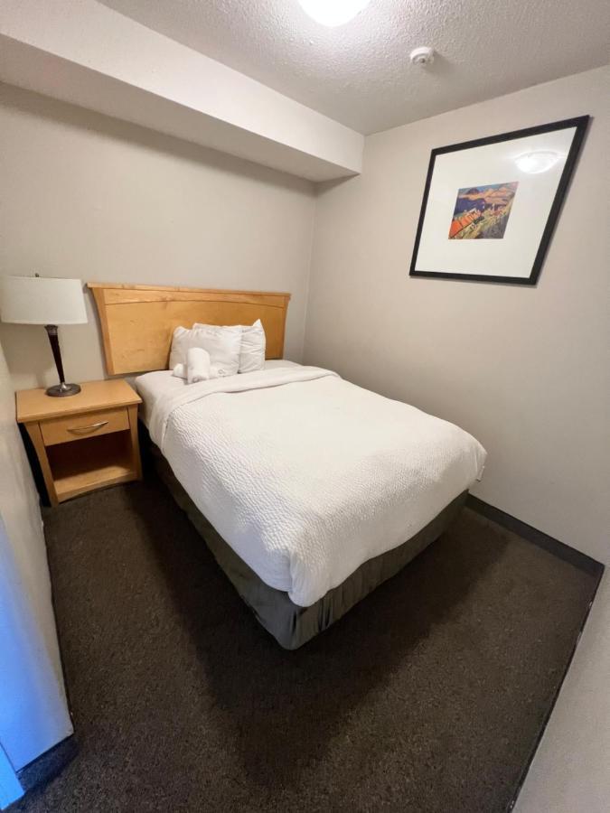 Thriftlodge Saskatoon Extérieur photo