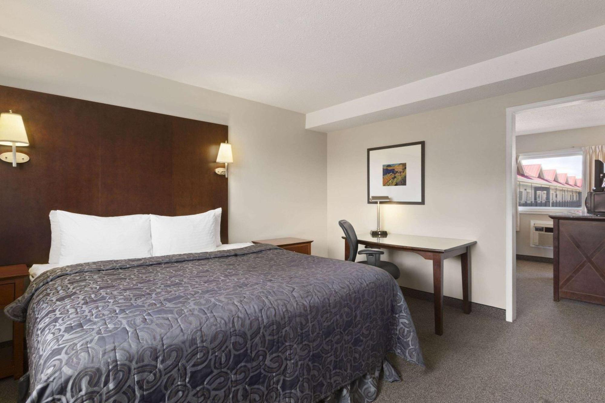 Thriftlodge Saskatoon Extérieur photo