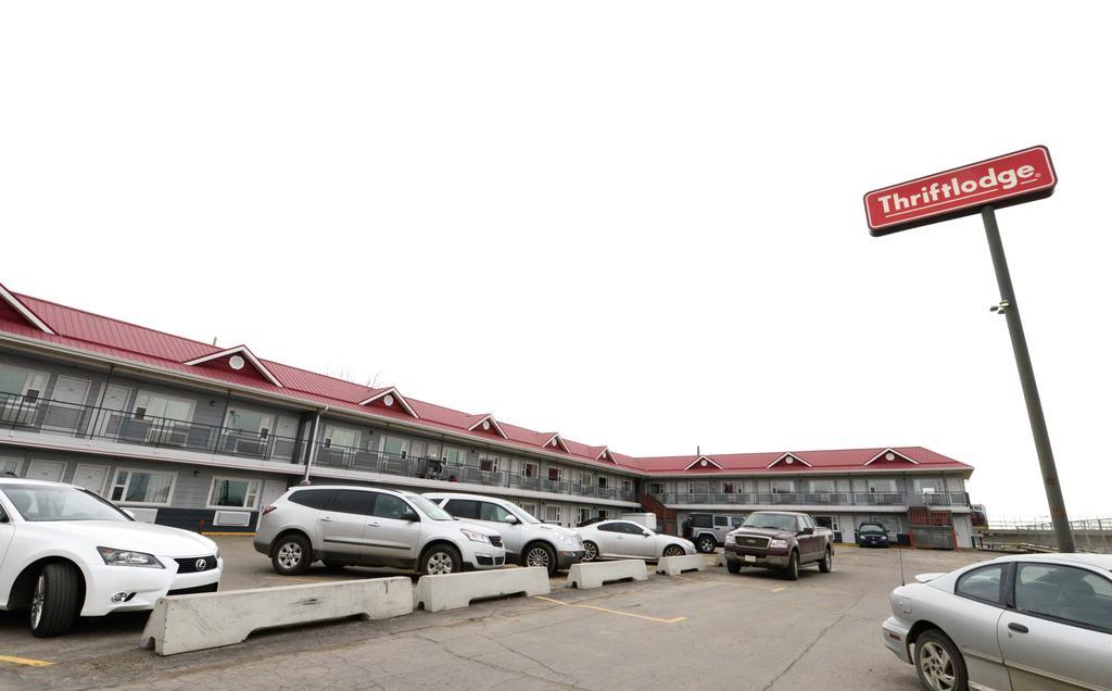 Thriftlodge Saskatoon Extérieur photo