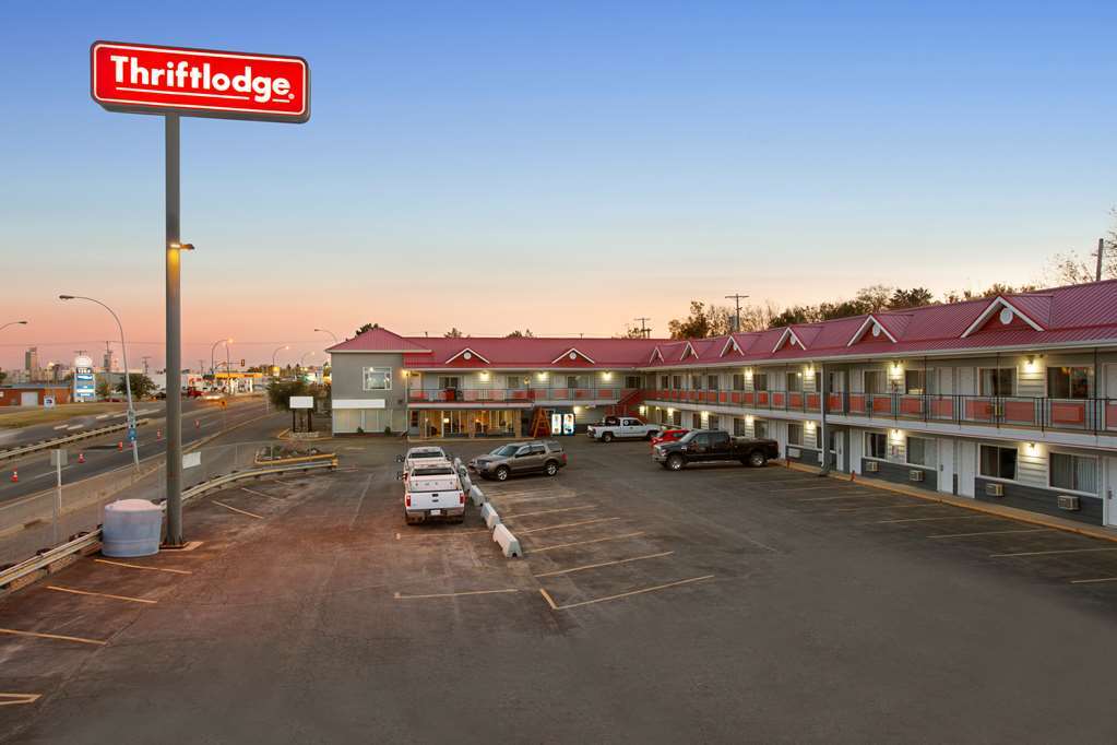 Thriftlodge Saskatoon Extérieur photo