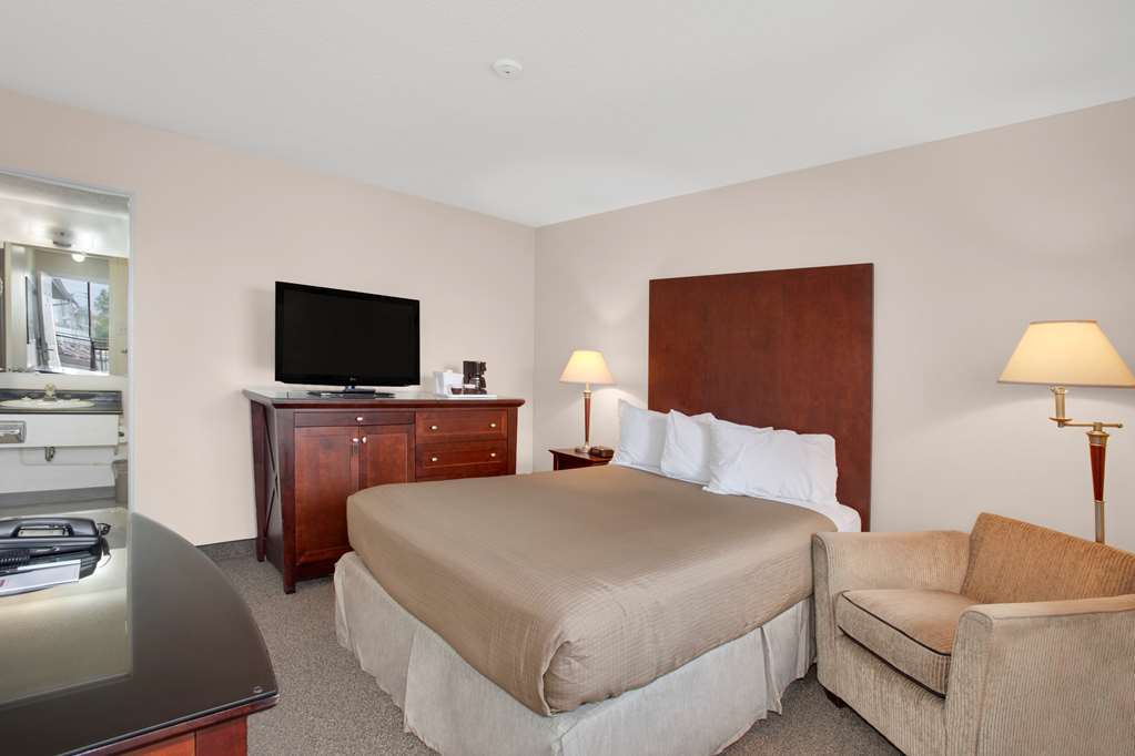 Thriftlodge Saskatoon Chambre photo